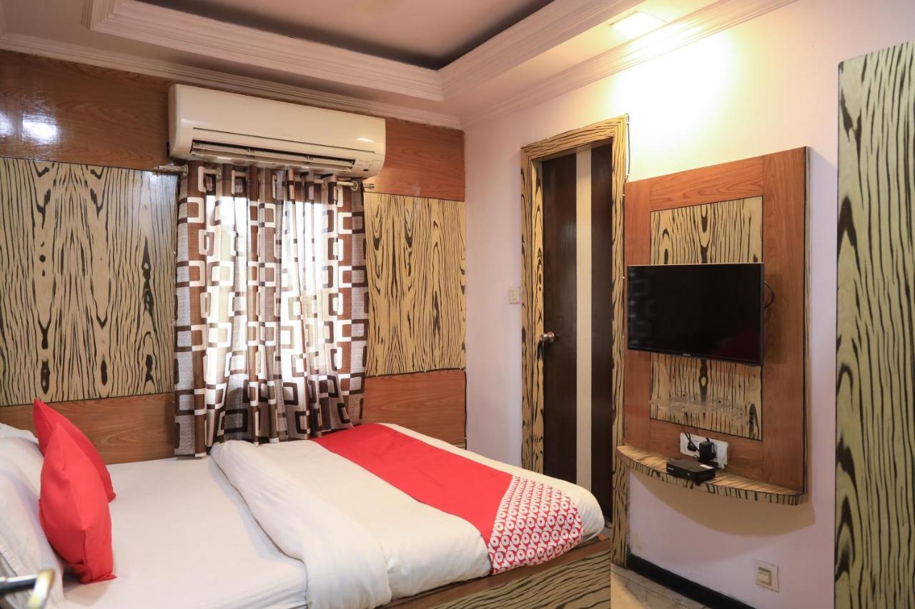 Oyo Flagship 77764 Hotel Rahul Ganeshpeth Colony 나그푸르 외부 사진